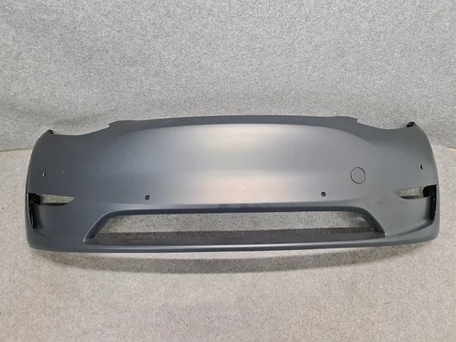 TESLA MODEL Y VOORBUMPER NIEUW ORIGINEEL