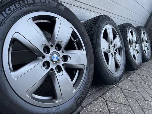 16" BMW 1 2 serie F40 F41 F44 U06 active velgen winterbanden