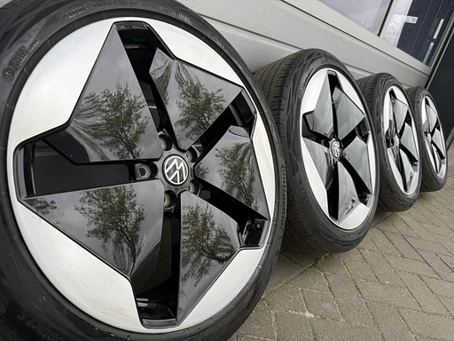 Originele 20 inch Volkswagen ID.3 ID.4 ID.6 EV velgen banden