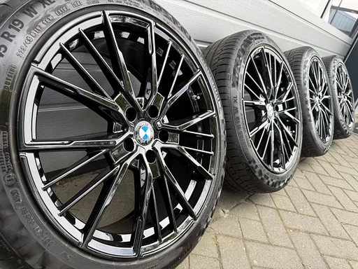 19 inc BMW X1 X2 IX1 IX2 U11 U10 U11 U12 F48 F49 F39 velgen