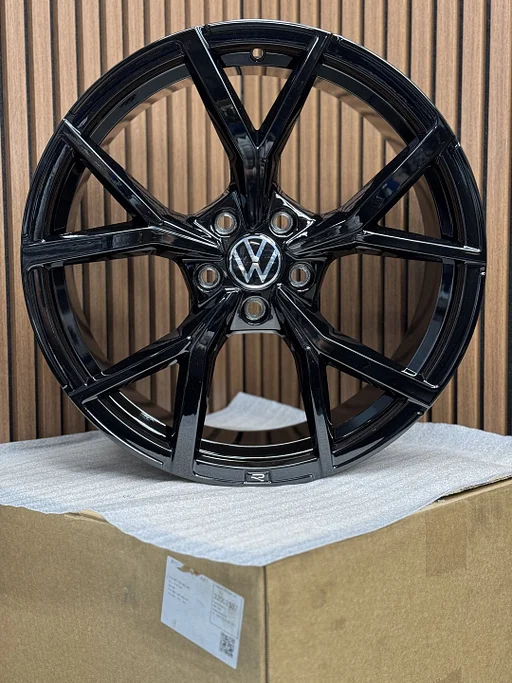 19” Vw Golf 8 R ESTORIL velg 5H0601025S 5H0601025AD NEW OEM