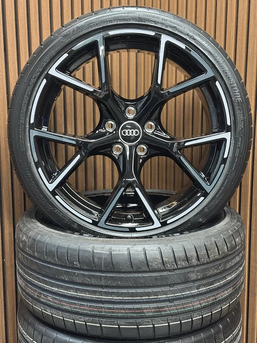 19" Audi A3 S3 RS3 SQ2 Q2 5Y ET46 NIEUW BTW OEM