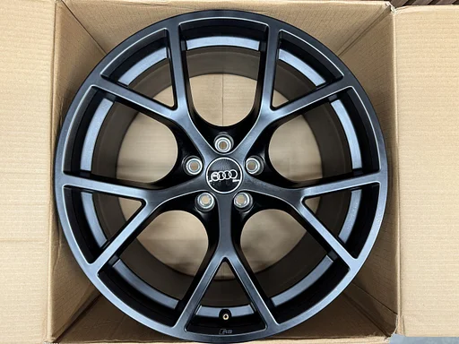 19" Audi RS3 8Y 8Y0601025BR ET25 Cerchi Jante MATT BLACK OEM