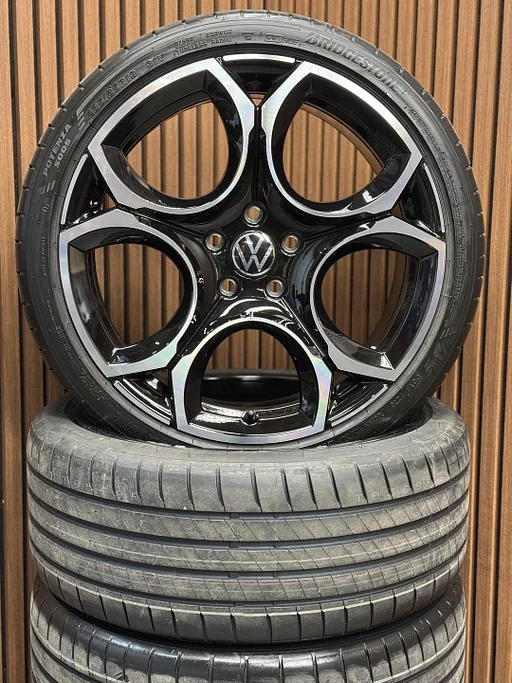 19“ Vw Golf 8 GTI R GTD  RLine QUEENSTOWN estoril NIEUW OEM
