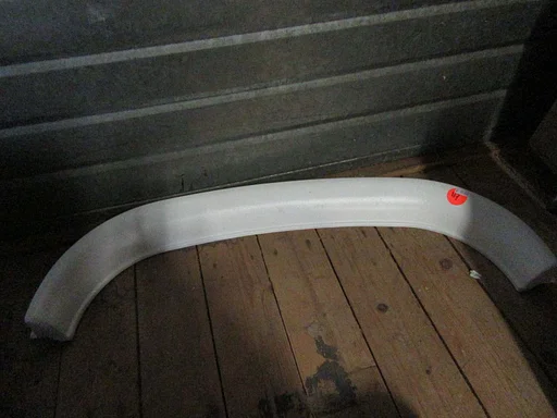Te koop caravan spatbordrand nr117 85cm
