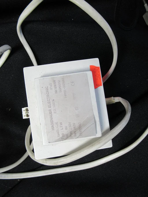 Te koop gebruikte caravan trafo vloervoerwarming nr900