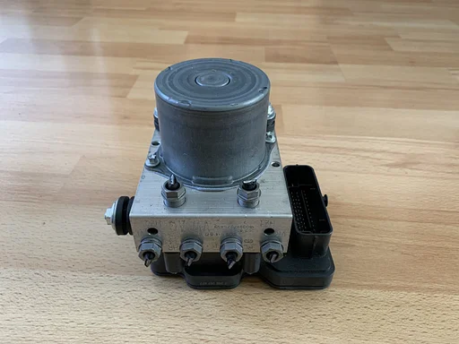 ABS pomp Audi A1 2017 / 2018 8X met code 6C0907379S