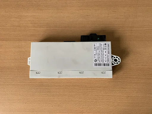 BCM BMW 1 + 3 serie E90 E91 E81 E87 2003 tot 2012 6964051