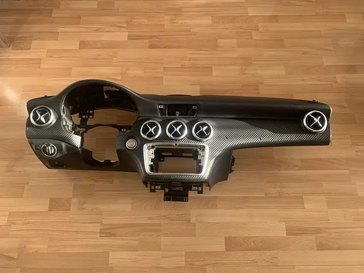 dashboard mercedes A klasse W176 2012 - 2018 + airbag pass.