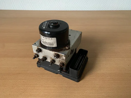 ABS pomp vw Transporter T5 7H0614111G 2004 tot 2015