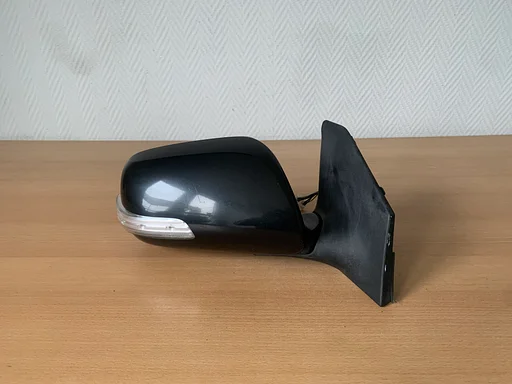 buitenspiegel Rechts toyota avensis T25 + knipperlicht 03-08