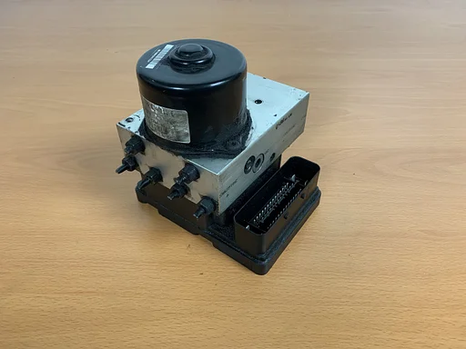 ABS pomp vw Transporter T5 7H0614111E 2004 tot 2015