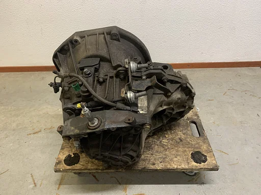 versnellingsbak vivaro trafic 2007-2012 2.0cdti 6-bak PF6024