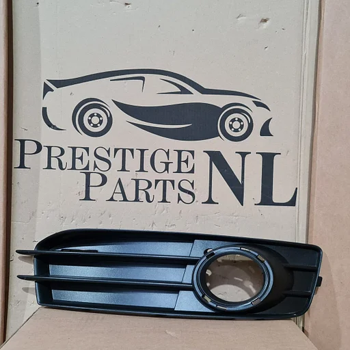 Mistlamp Rooster Audi A3 8P FACELIFT Rechts 8P0807682F SLINE