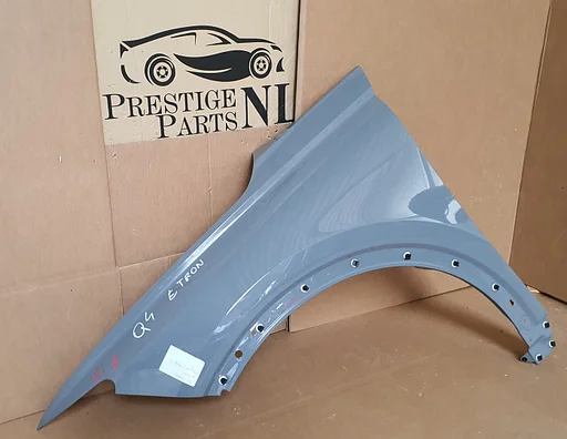 Scherm Spatbord Audi Q4 E tron E-tron Links Origineel