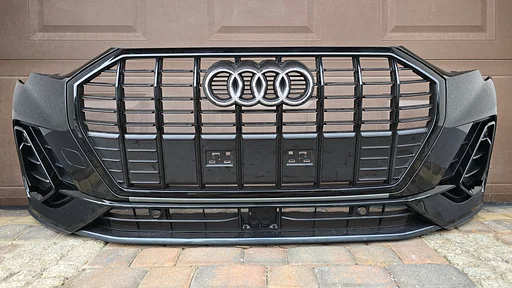 Voorbumper Audi Q3 83A F3 S-line SLINE BUMPER LY9T ORIGINEEL