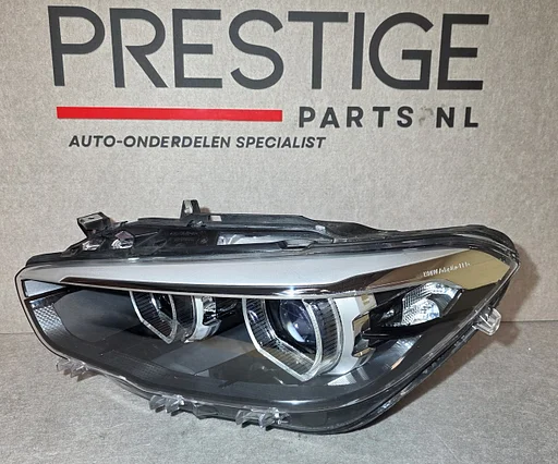 Koplamp BMW 1 Serie F20 LCI BLACKLINE ADAPTIVE LED LINKS