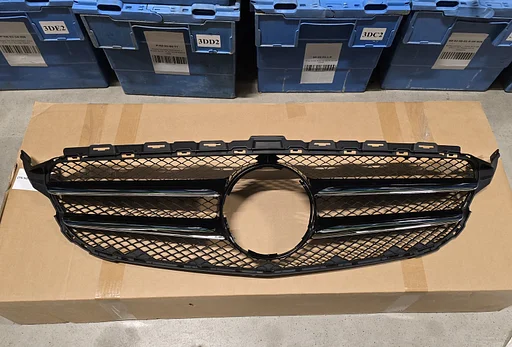 Grill Grille Mercedes C CLASSE W205 C205 S205 AMG LINE NIEUW