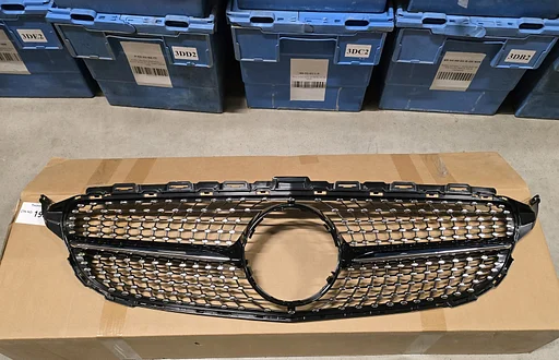 Grill Grille Mercedes C CLASSE W205 DIAMOND AMG LINE NIEUW