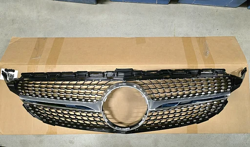 Grill Grille Mercedes C CLASSE W205 DIAMOND AMG LINE NIEUW