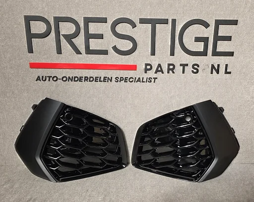 Audi A3 8Y S-line Grille Roosters Black Links & Rechts SET