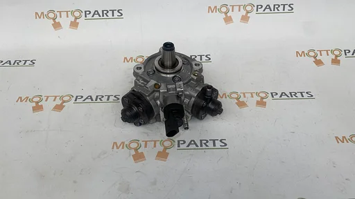 BMW 3, 4, 5 GT, 7, X3 X4 X6 Dieselpomp 13517823463 7823463