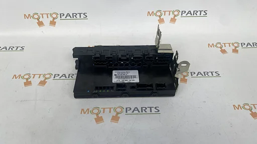 Mercedes-Benz W203 W209 C CLK Klasse Zekeringkast 2095450101