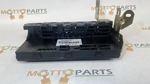 Mercedes-Benz W203 W209 C CLK Klasse Zekeringkast 2095450701