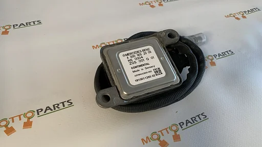 Mercedes-Benz NOx sensor A0009052909 - A2C16442800 ZGS001Q01