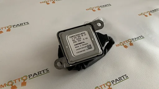 Mercedes-Benz NOx sensor A0009059603 - A2C12547900 ZGS002Q05