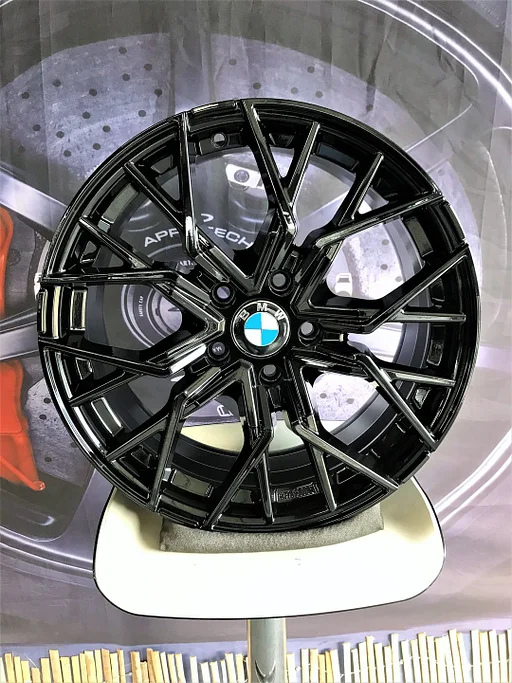 19 inch 5x112 BMW 1 Serie (F40) M Look Velgen Nieuw