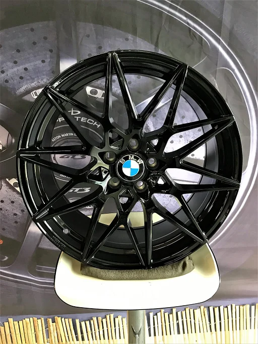 19 inch 5x112 BMW 1 Serie (F40) 'Style' 666 Repl. Velgen Nieuw