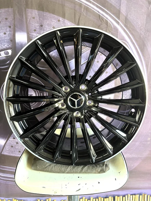19 inch 5x112 Mercedes A / CLA AMG Look Velgen Nieuw