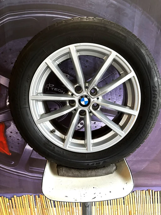 17 inch 5x112 Origineel BMW G30 Styling 778 Velgen Incl. Winterbanden en TPMS Sensoren