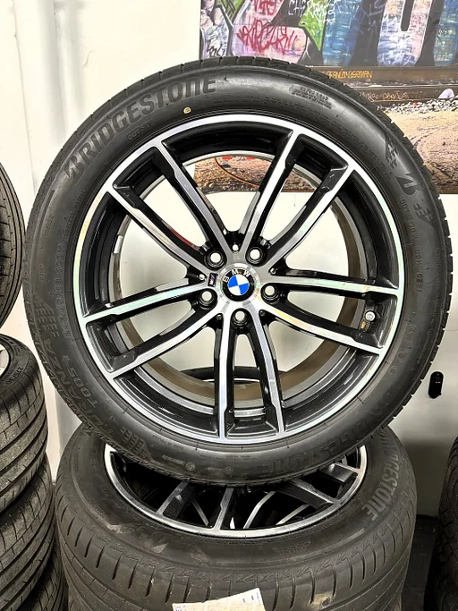 18 inch 5x112 Origineel BMW G30 Styling 662M Velgen + Bridgestone Banden (Demo Model)