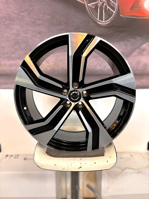 21 inch 5x108 Volvo XC90 5-dubbelspaaks Black Diamond Look Velgen Nieuw
