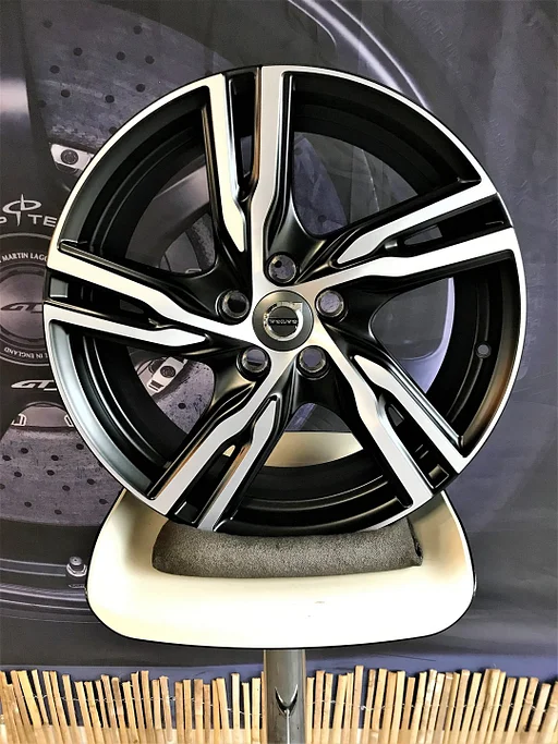 21 inch 5x108 Volvo XC90 (IXION IV) Look Velgen Nieuw