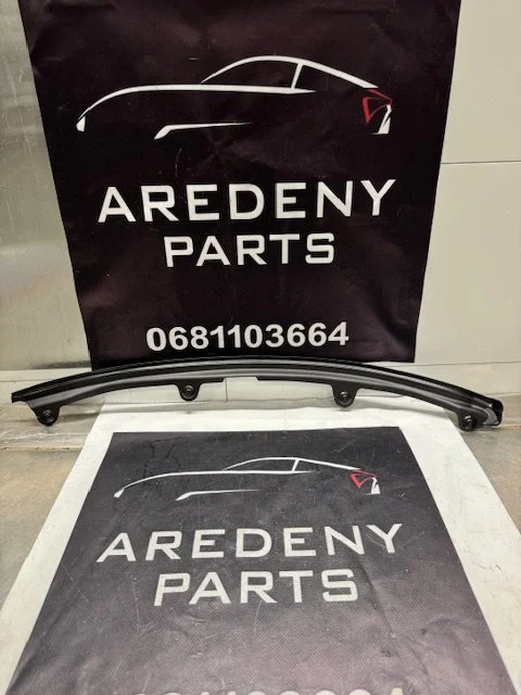 Mercedes B W247 Afdeklijst Portier Rechts Voor A2477200404