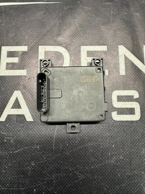 Volkswagen Audi Seat Skoda VAG ACC Radar Sensor 5WA907572A