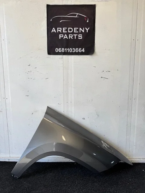Seat Ateca 575 Scherm Spatbord Rechts Voor LX7R 575821106A