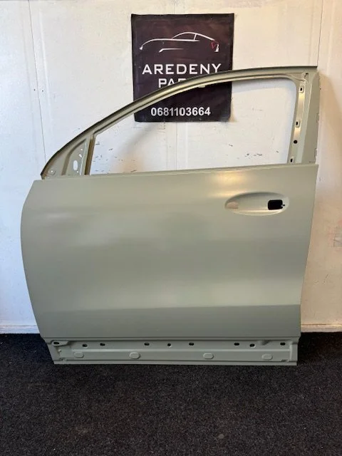 Mercedes GLA H247 EQA H243 Portier Links Voor A2477202703