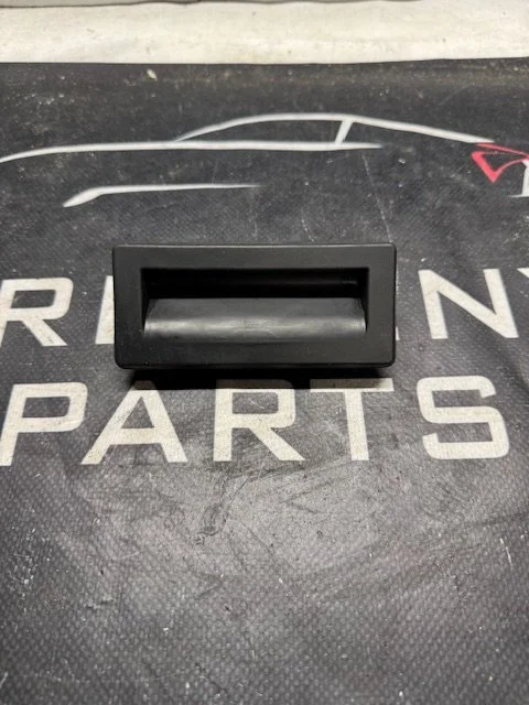 Volkswagen Audi Seat Skoda VAG Achterklep Opener 3V0827566