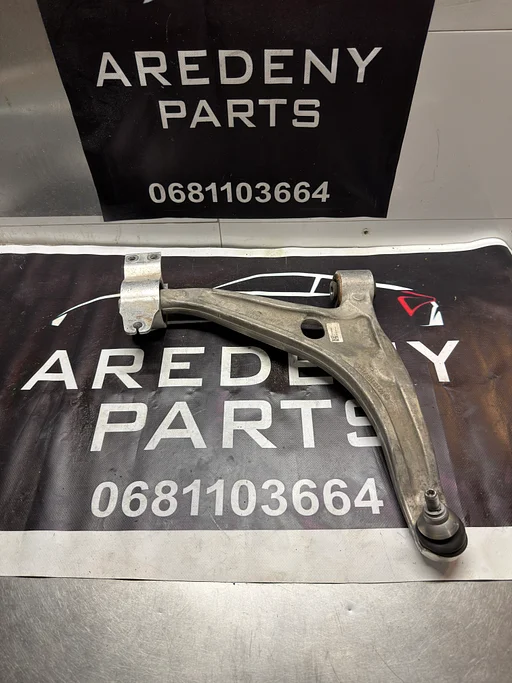 Mercedes W177 W118 W247 X243 H243 H247 Draagarm A2473330400