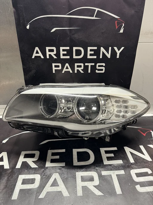 BMW 5 Serie F10 F11 Koplamp Links Xenon 7203245-14