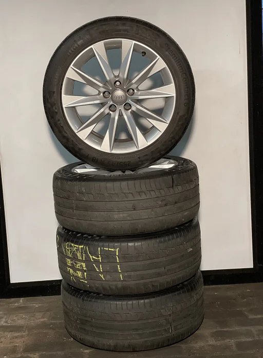 Audi A8 18" lichtmetalen velgen zomerbanden 255/45R18 5x112 Continental PremiumContact 6