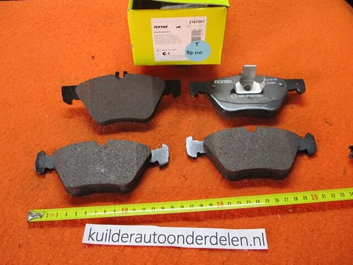 Remblokken voorzijde CHrysler crossfire Mercedes CLK E klasse w210 SLK 3.2 Textar 2167001  0024204520