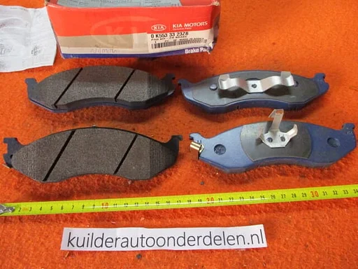 Remblokken voorzijde Kia Carnival I  Jeep Cherokee Wrangler II Origineel KIA 0K5533323ZB