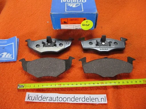 Remblokken voorzijde Seat Cordoba Ibiza II Toledo VW Golf III Polo III ATE607101 14069815B