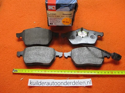 Remblokken voorzijde Audi A3 TT Skoda Octavia Seat Leon Toldeo II VW Golf IV QH blf1243 1J0698151K