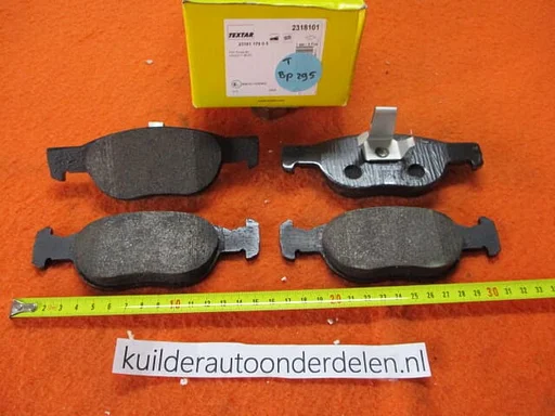 Remblokken voorzijde Fiat Punto Lancia Y Textar 2318101 71752981 BP295